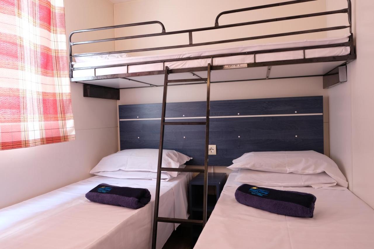 Happy Camp Mobile Homes In Camping Golden Sunset Alissos Esterno foto